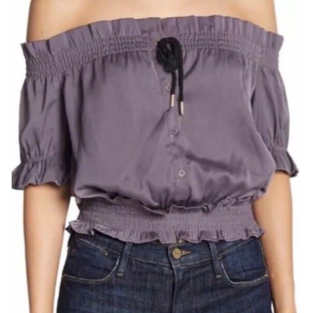 NWT Romeo And Juliet Couture Womens Off Shoulder Ruffle Crop Top Purple Medium